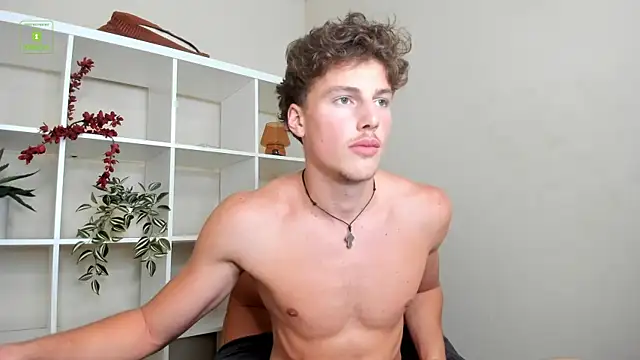 Chat +18 de Tomm_Jeremmy ao vivo
