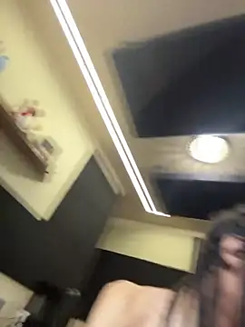FavelaDaddyCum élő XXX-chatje