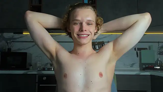 lolKenDowson Chat XXX in diretta