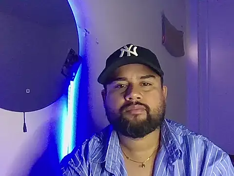 GABRIELGARCIA1313 现场XXX聊天