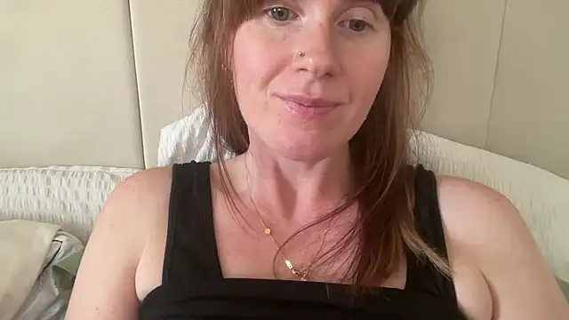 redheadrosie69's Webcam Show