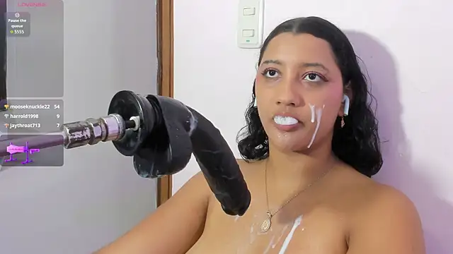 veronica_bigass লাইভ XXX চ্যাট