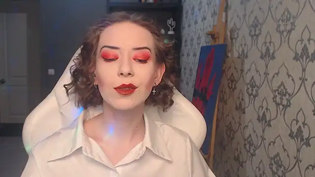FascinatingEyess XXX чат на живо