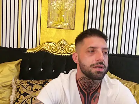 TommyDum Chat XXX live