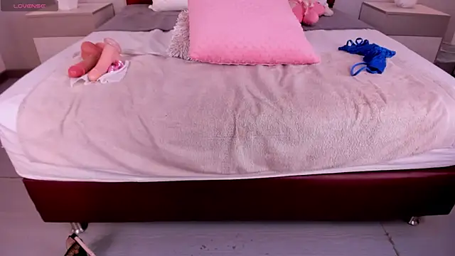 Naughtymilf_xx Live XXX-Chat