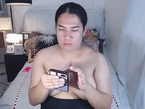 hugecockpaula Obrolan Langsung XXX