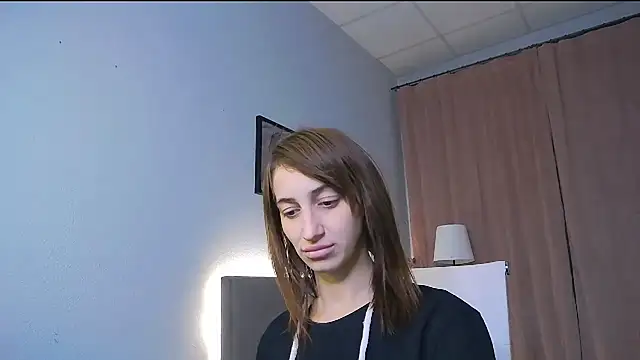 دردشة SofiaHill الجنسية المباشرة