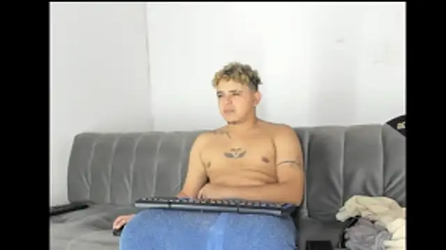 Chat XXX Live Charlie_Scorpion