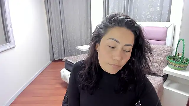 gaby_trent 现场XXX聊天
