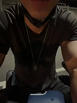 Blake0227 XXX чат на живо