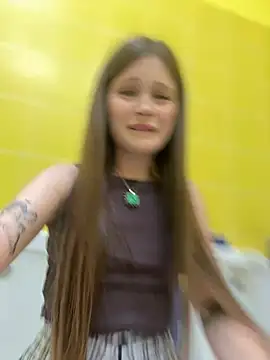 sukidaa Chat XXX live