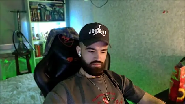 Онлайн чат XXX _Serious_Man