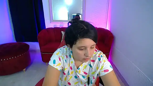 nathaly_low1 Chat XXX in diretta