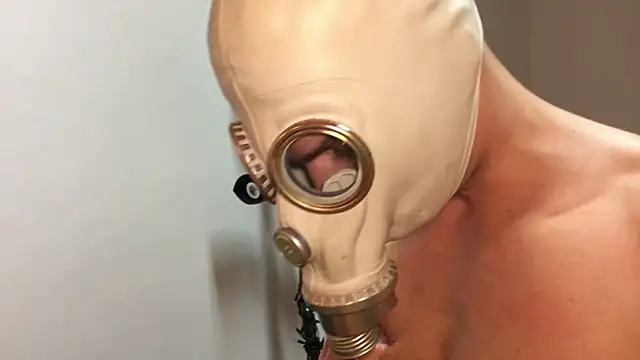 Vuitton Live XXX-chat
