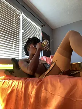 Show modela Tomgirl_saidey na web-kameri
