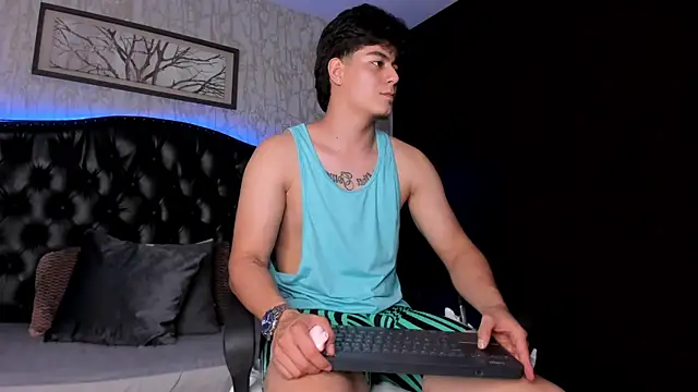 MaxCruz_ 라이브 XXX 채팅