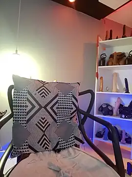 MariaGaitan's Live XXX Chat