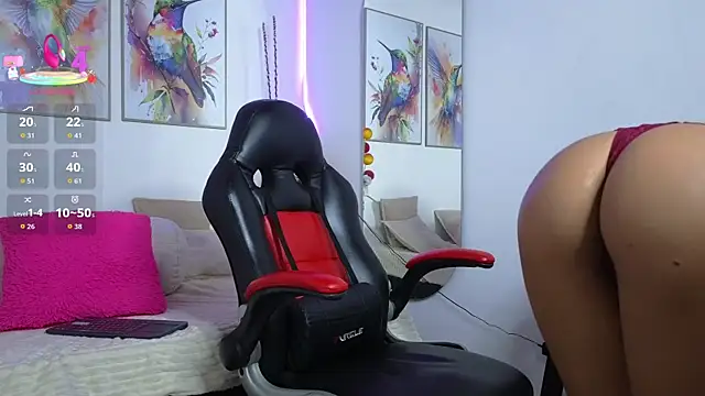 IsaSkinny Chat XXX in diretta