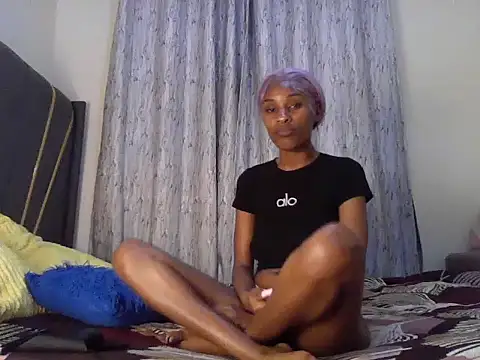 Chat +18 de Fl0wrs_ ao vivo