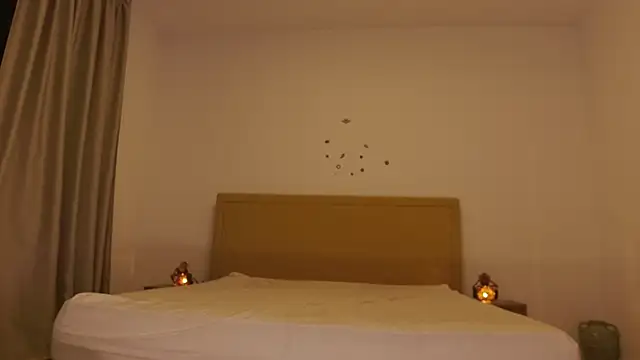 Intruderrorry Chat XXX in diretta