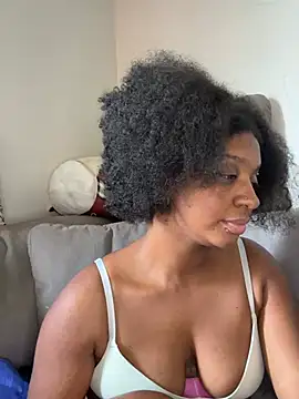EveMonroe's Live XXX Chat