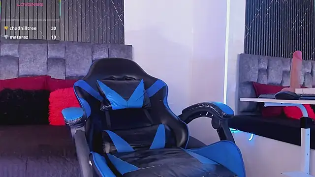 Онлайн чат XXX Alexxus_Smith
