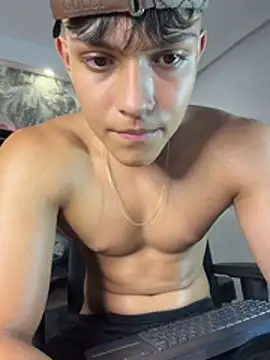 DilanMiller_ 现场XXX聊天