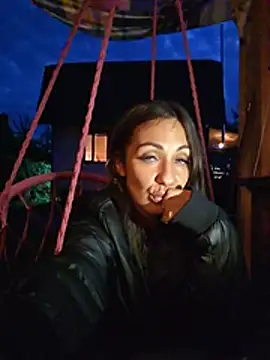 LeticiaWoods' Live XXX Chat