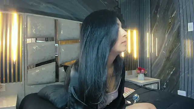 Živý XXX chat MelodySweett