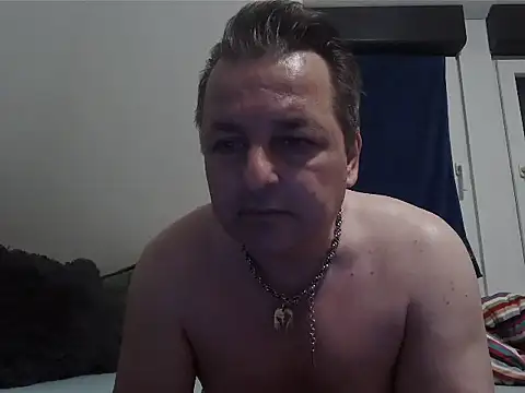 XXX chat uživo modela boy0230M