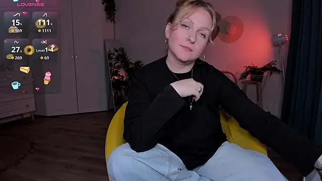 Lazy_Lady's Live XXX Chat