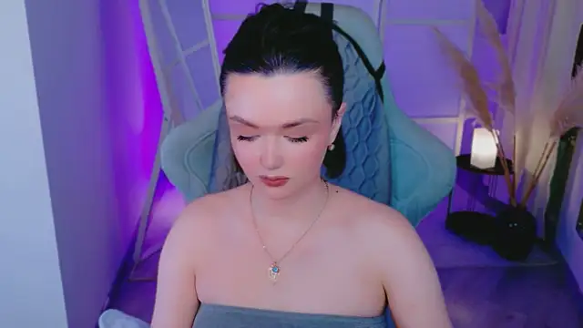 Chat +18 de AvaFlower ao vivo
