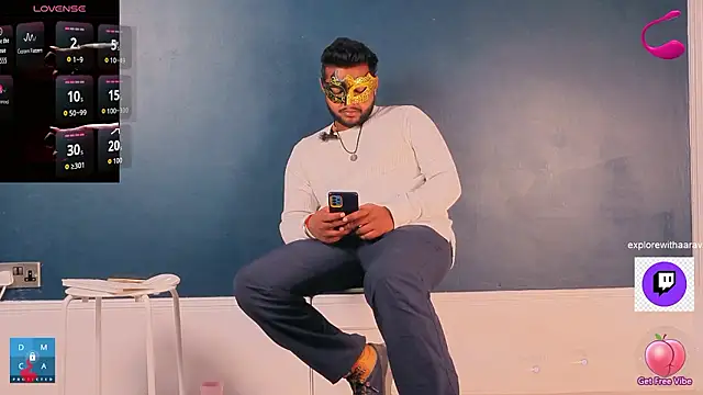 aarrav_hotty's Live XXX Chat