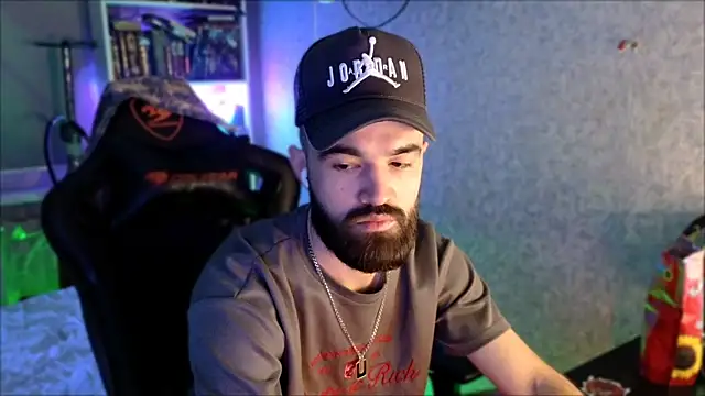 Chat XXX en directo de _Serious_Man