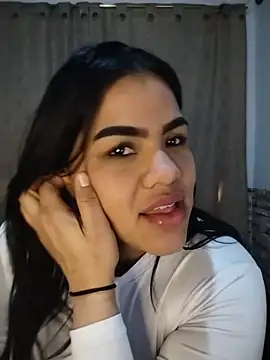 Bicky_25 Live XXX Chat