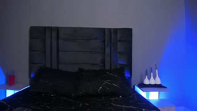 Czat XXX na żywo – MiiaLimour