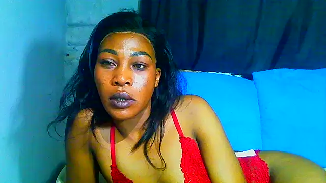 freaky_naughty Adlı Modelin Canlı XXX Sohbeti