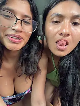 sexi_noemi's Webcam Show
