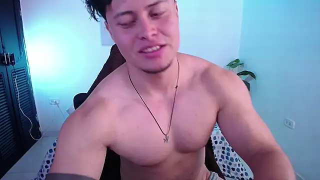 Show modela fucking_bear_ na web-kameri