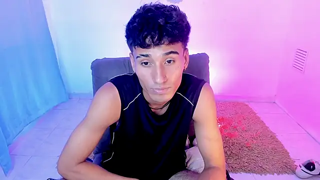 Онлайн чат XXX Matias_dirtyboy_
