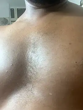 Crunchyboy 现场XXX聊天