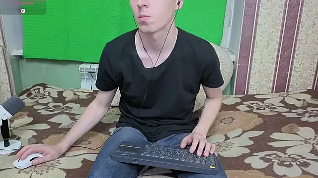 Pokazy przed kamerką – Darien_Brown