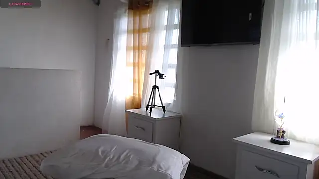 Just_Roussie Live XXX-chat