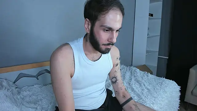 Rascal_Bloom Chat XXX live