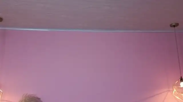 Czat XXX na żywo – karla_petit_
