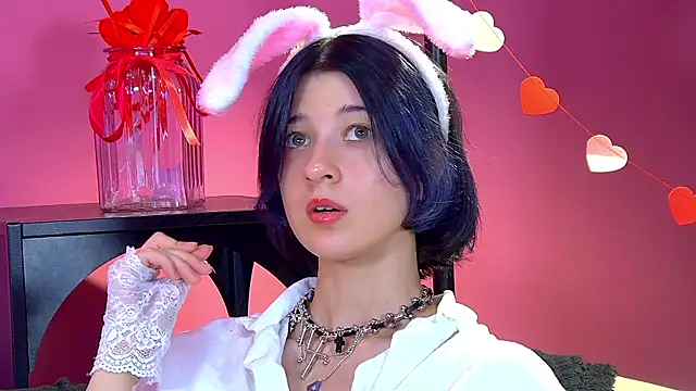 AnneAvelin 即時 XXX 聊天