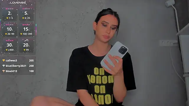 צ'אט XXX בשידור חי של xander_novak