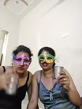 Chat +18 de desivillageromance ao vivo