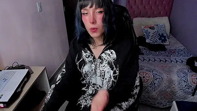 Room312_ Adlı Modelin Canlı XXX Sohbeti