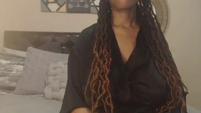 Creamyass22's Live XXX Chat